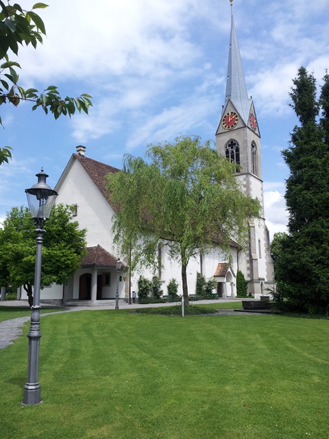 Evangelische Kirche in Pfaeffikon bei Zuerich - kirchliche Trauung